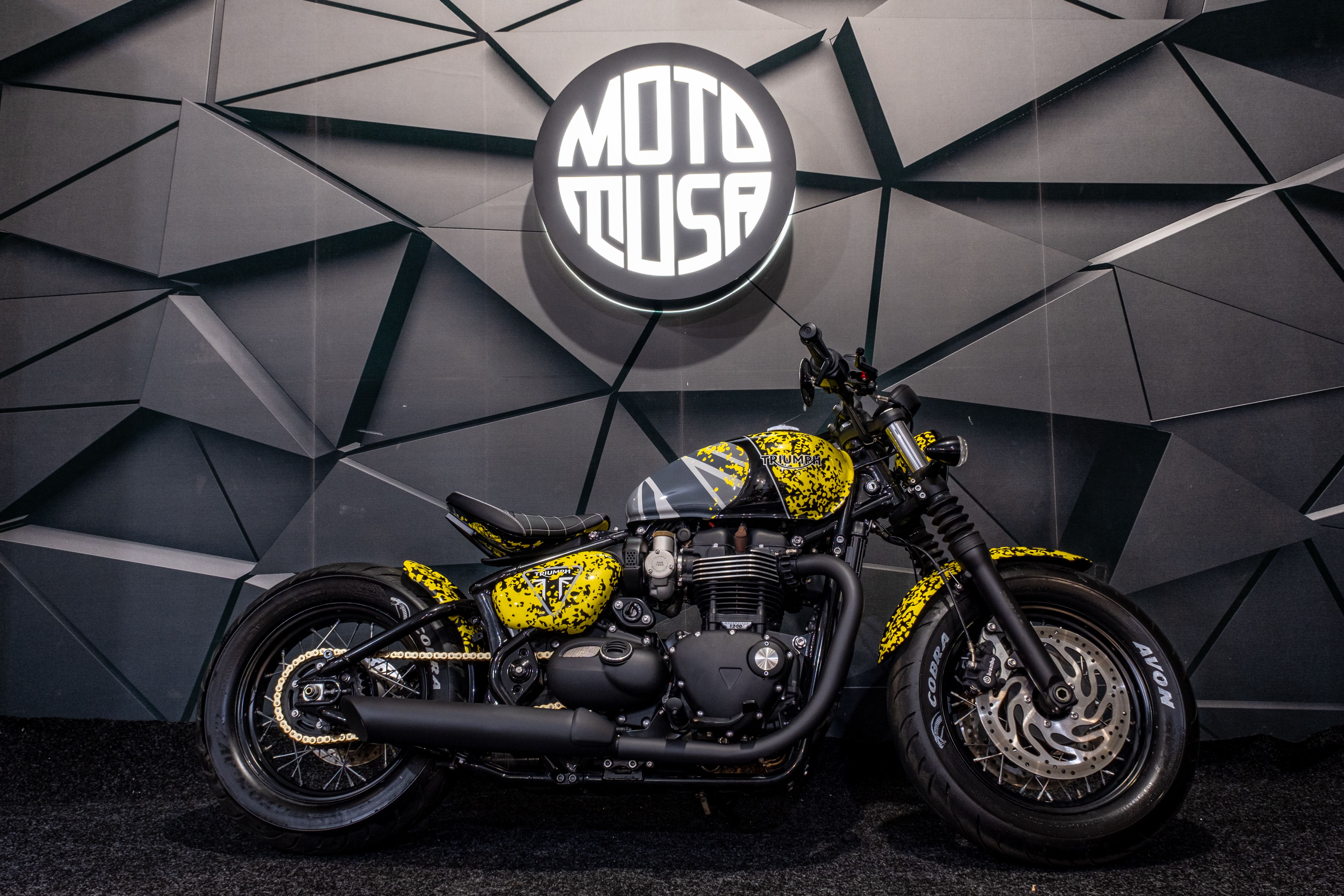 Triumph Thruxton R