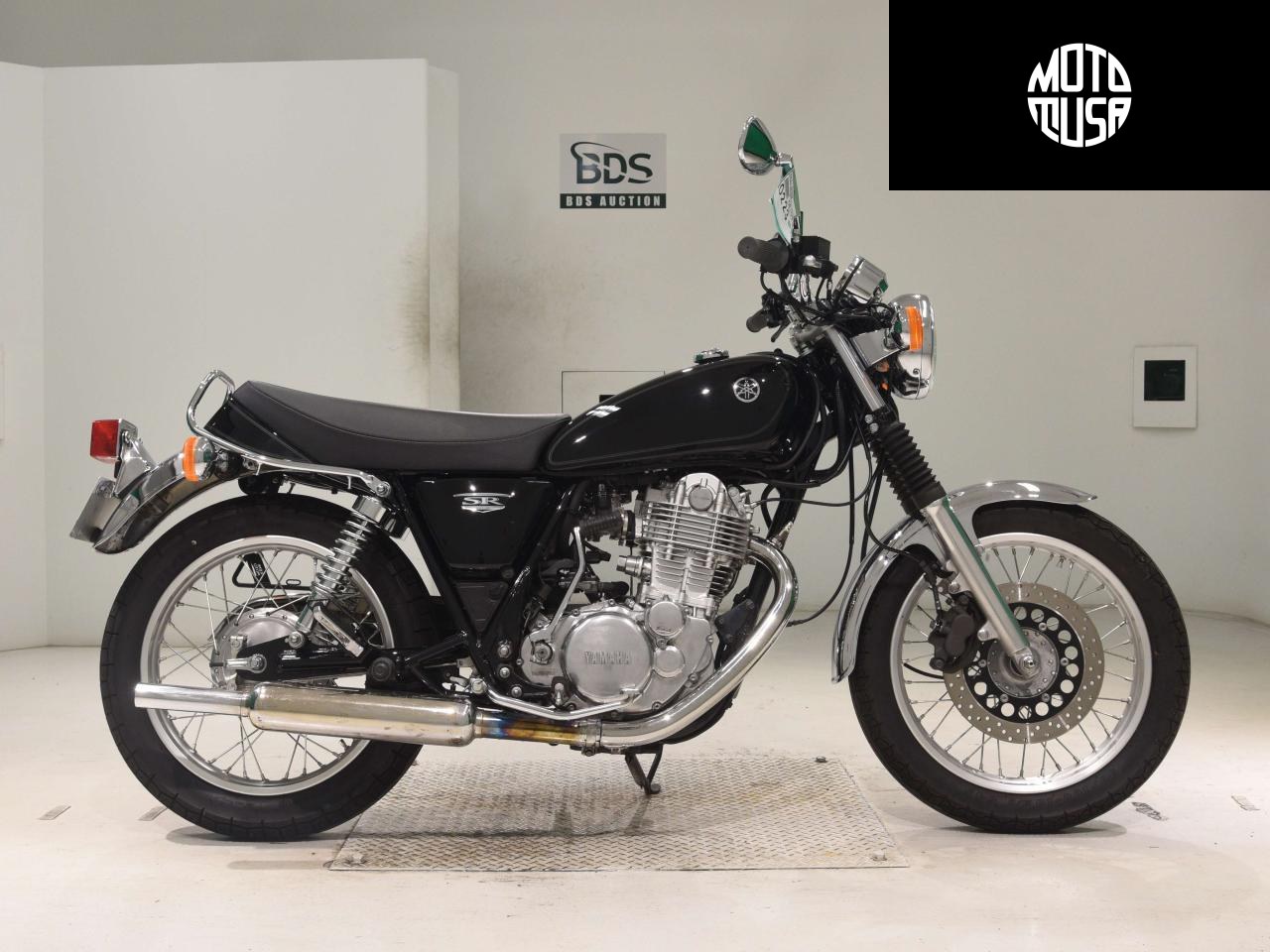 Yamaha SR400-4 - фото 1