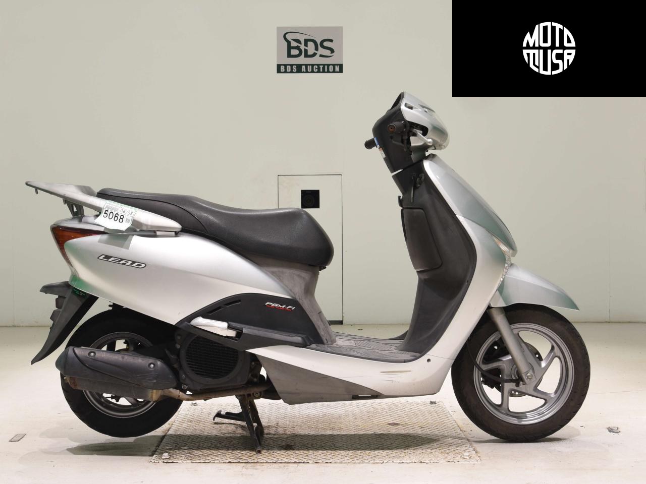Honda LEAD110 - фото 1
