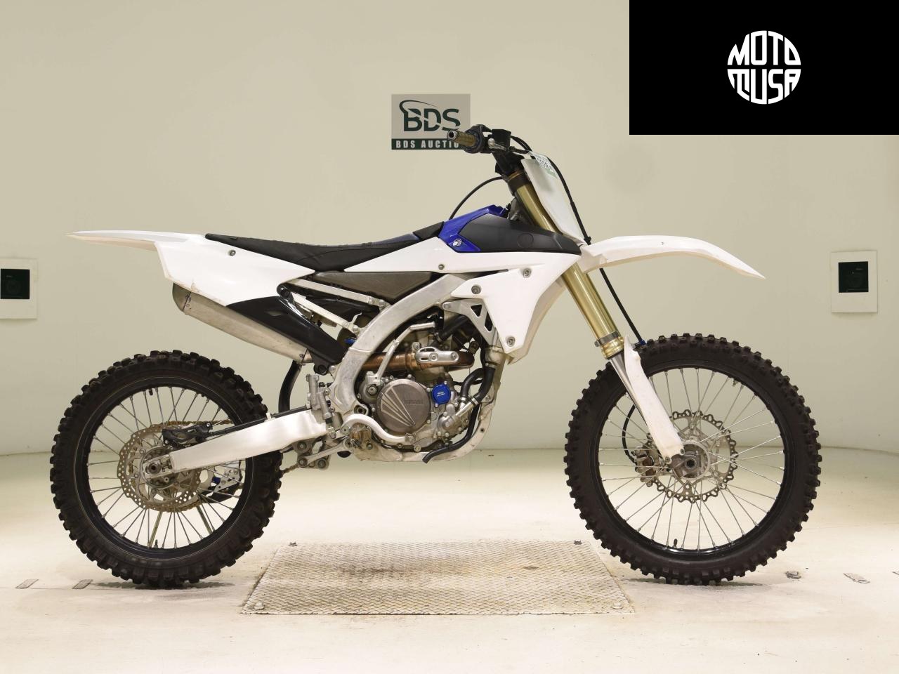 Yamaha YZ250F - фото 1