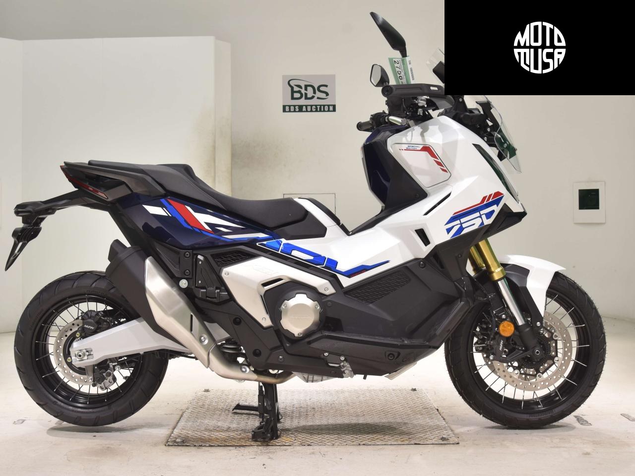 Honda X-ADV750-2 - фото 1