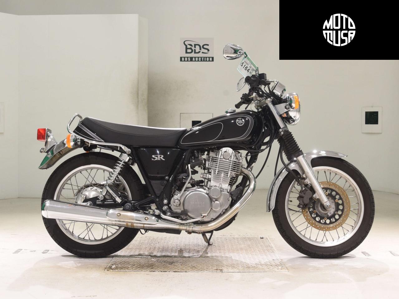 Yamaha SR400-4 - фото 1