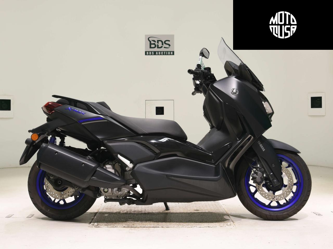 Yamaha X-MAX250-2 - фото 1