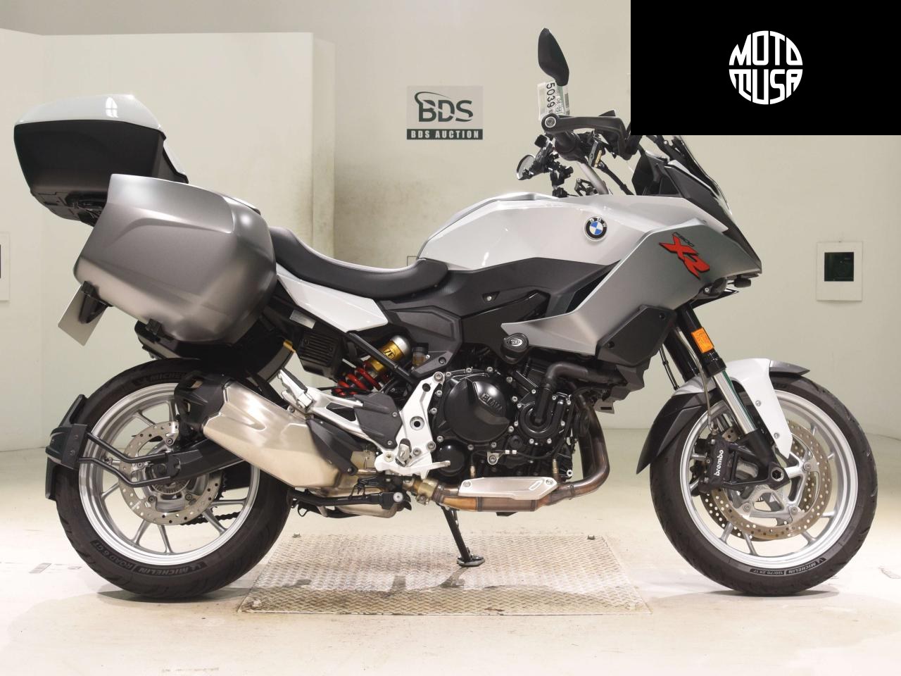 BMW F900XR - фото 1